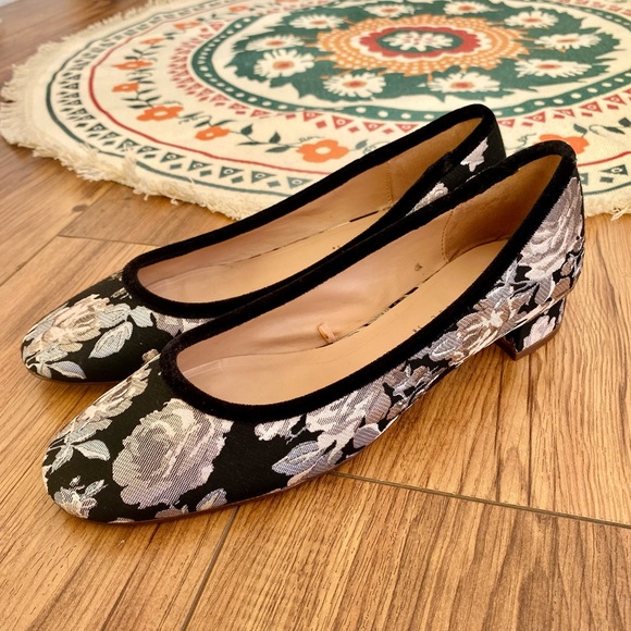 Zara Trafaluc Floral Heels - Picture 2 of 5
